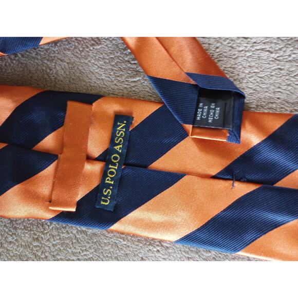 U.S. Polo Men's Silk Neck TIe‎ Orange and Blue 60 inches long - Picture 2 of 2